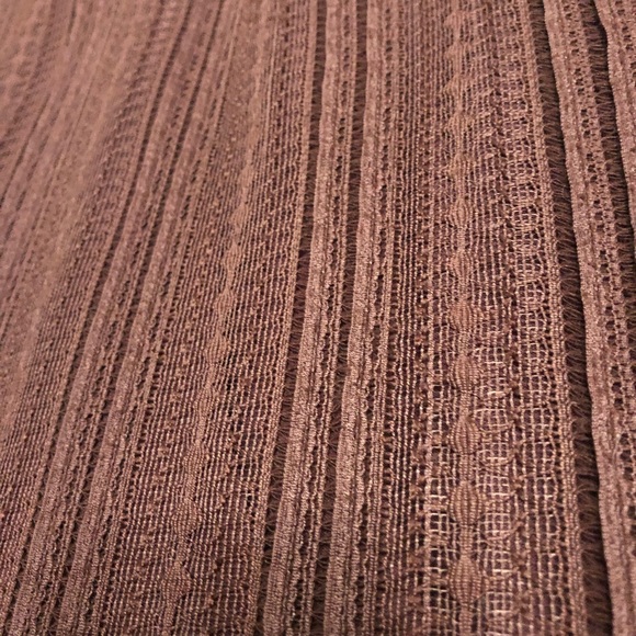 Long Sleeve Lace Blouse - Picture 6 of 7